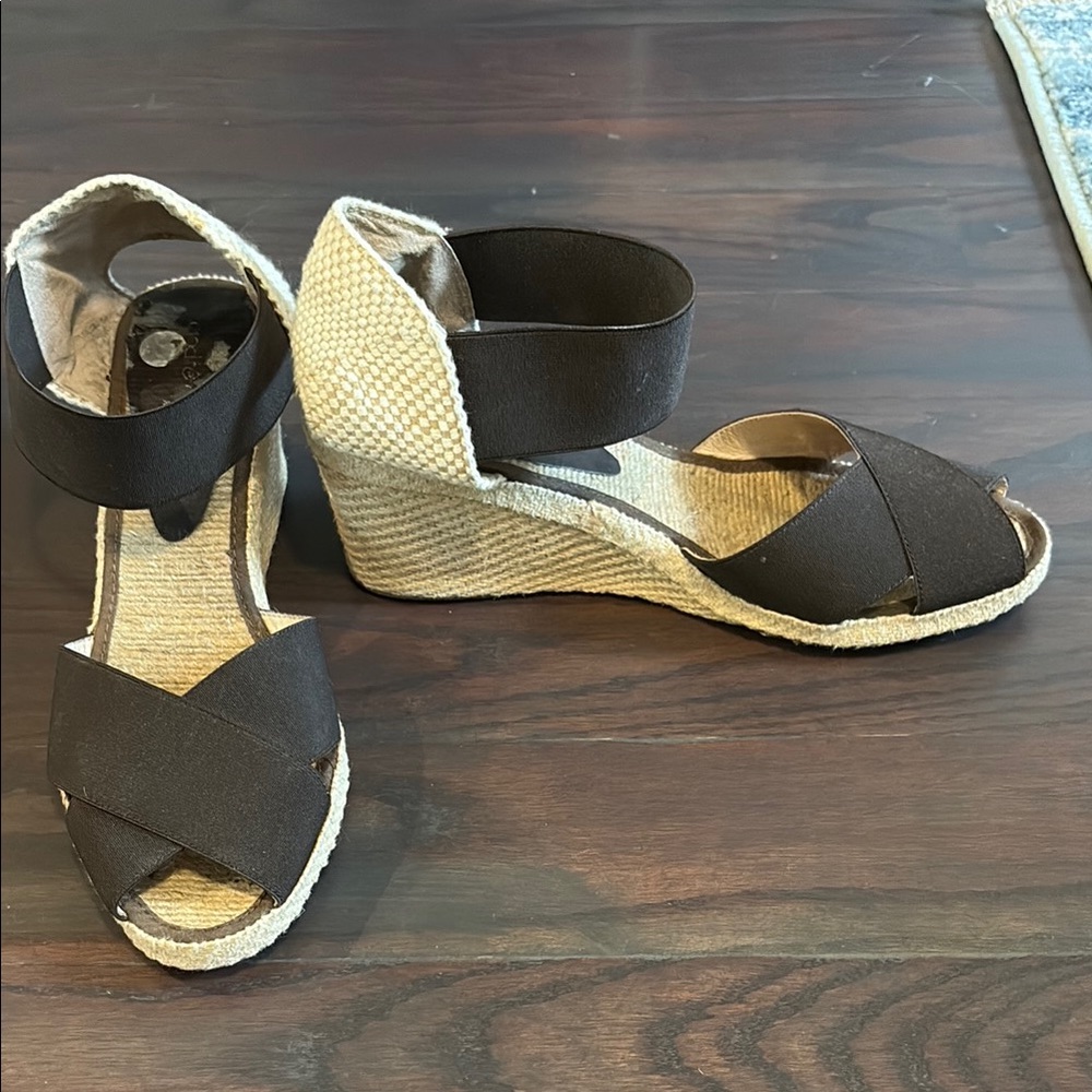 Elegant Brown Wedge Sandals